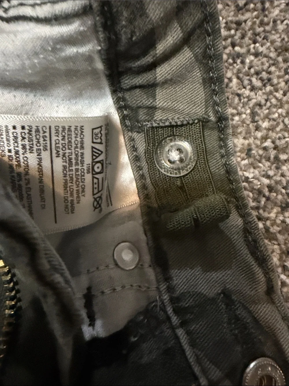 Old Navy Olive Green Camo Jeans